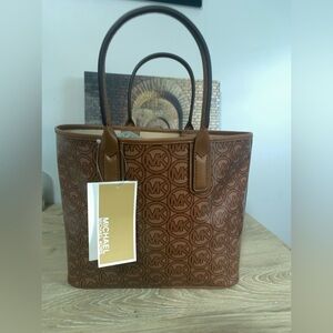 NWT Michael Kors Jodie Sm Tote Tan Recycled Materials
